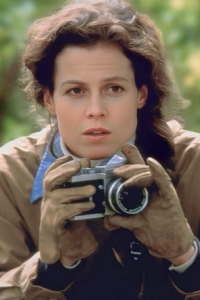 Gorillas in the Mist [Sigourney Weaver]